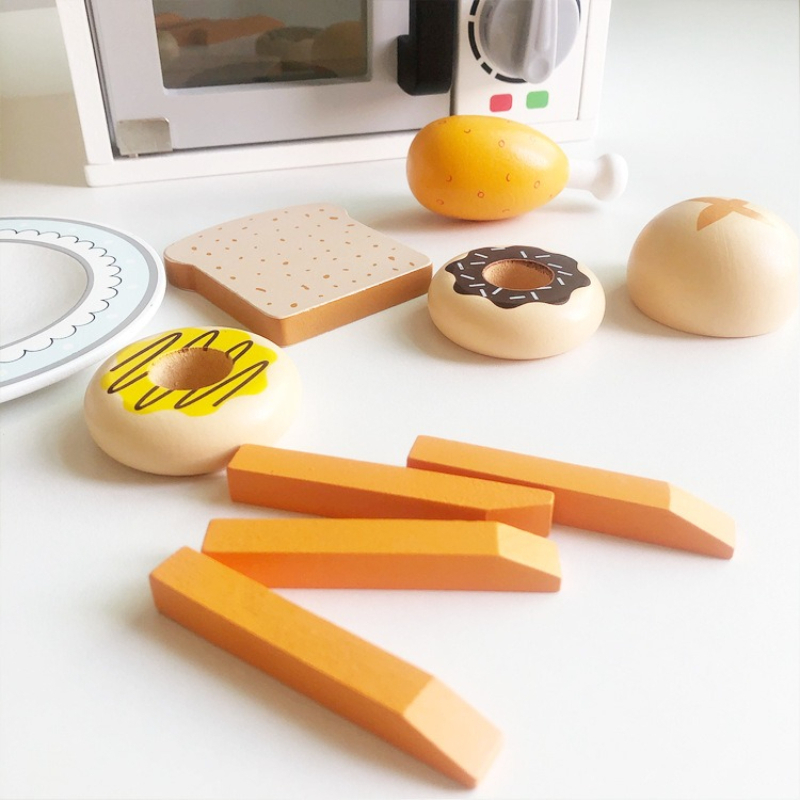 Wooden Childrens Microwave Ove - đánh giá và giá Kitchen Kids Baking Set